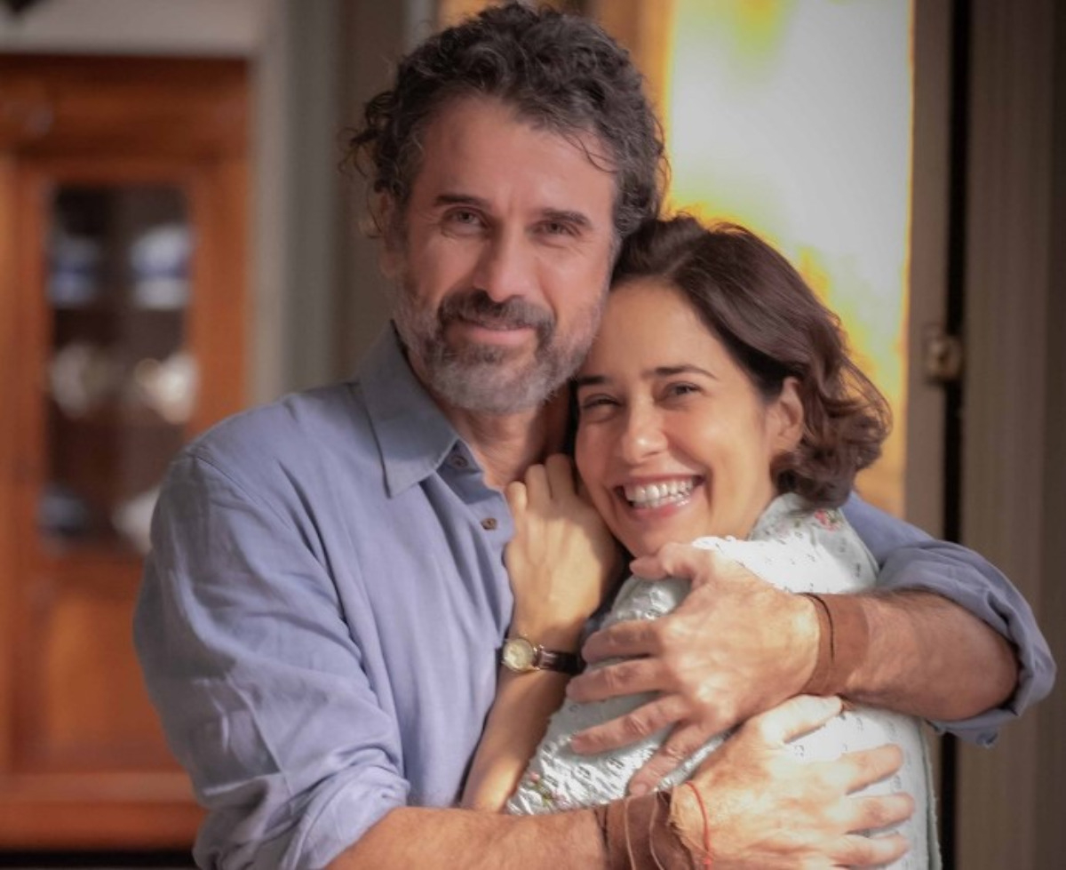 http://tvfoco.uai.com.br/wp-content/uploads/2015/05/Daniela-Mercury.jpg