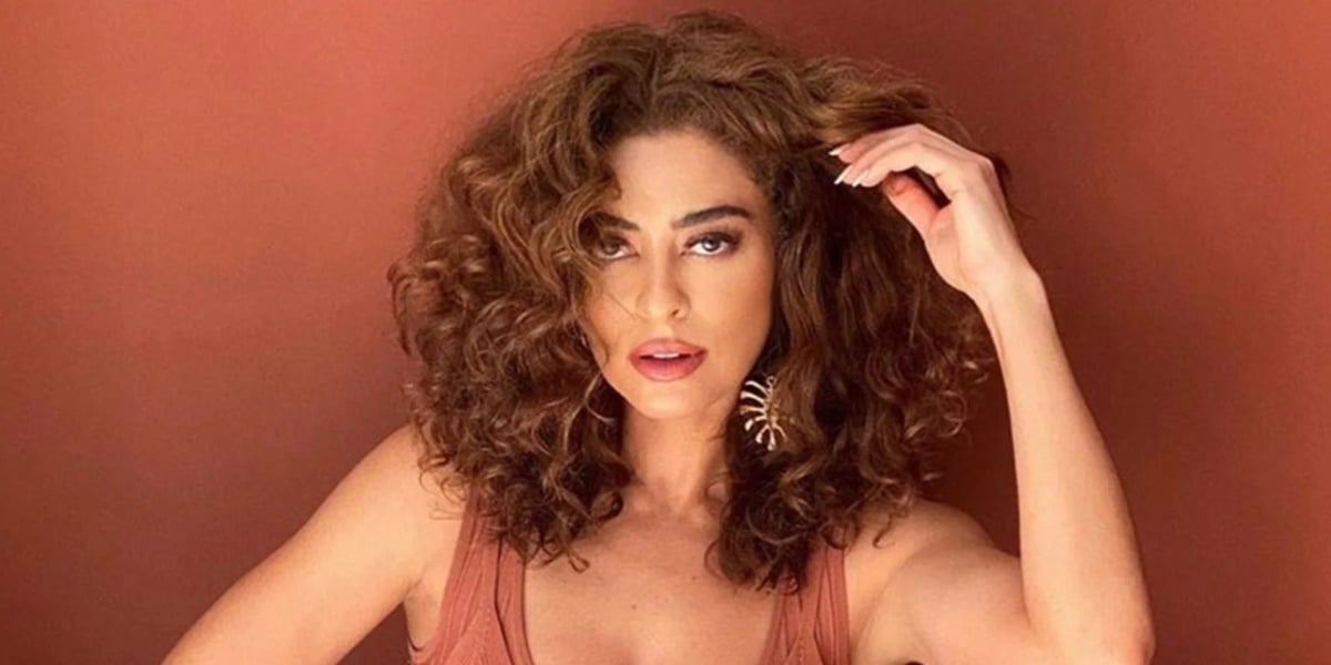 http://tvfoco.uai.com.br/wp-content/uploads/2015/05/Daniela-Mercury.jpg