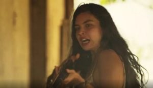 Juma (Alanis Guillen) atirará em Jove (Jesuita Barbosa) em Pantanal (Foto: Reprodução / Globo)
