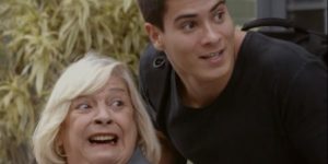 Iná de Carvalho e Arthur Aguiar em cena de Malhação (Foto: Reprodução / TV Globo)