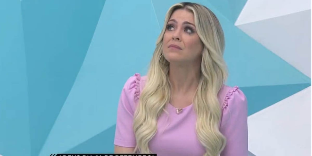 http://tvfoco.uai.com.br/wp-content/uploads/2015/05/Daniela-Mercury.jpg