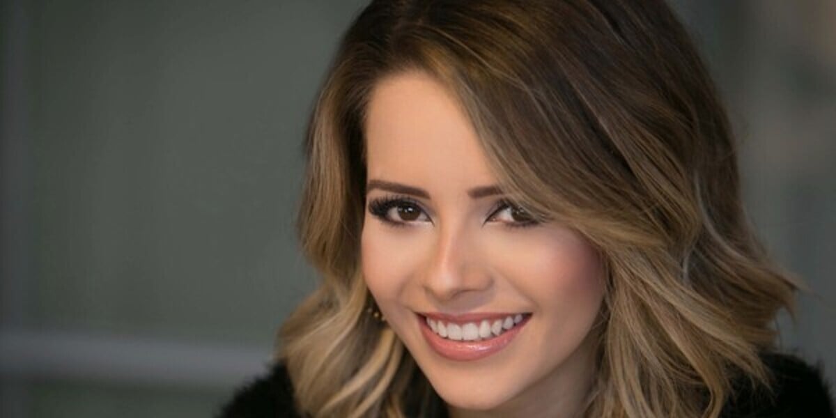 http://tvfoco.uai.com.br/wp-content/uploads/2015/05/Daniela-Mercury.jpg
