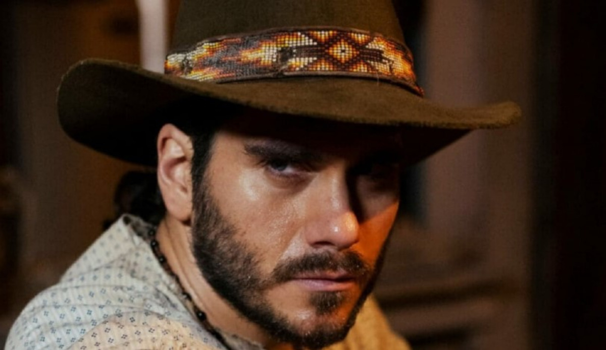 http://tvfoco.uai.com.br/wp-content/uploads/2015/05/Daniela-Mercury.jpg