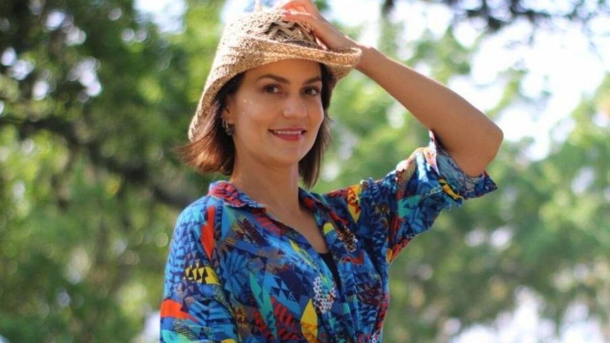 http://tvfoco.uai.com.br/wp-content/uploads/2015/05/Daniela-Mercury.jpg