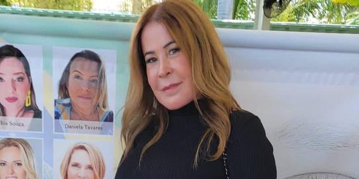 http://tvfoco.uai.com.br/wp-content/uploads/2015/05/Daniela-Mercury.jpg