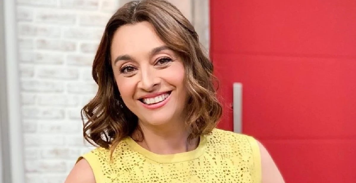 http://tvfoco.uai.com.br/wp-content/uploads/2015/05/Daniela-Mercury.jpg