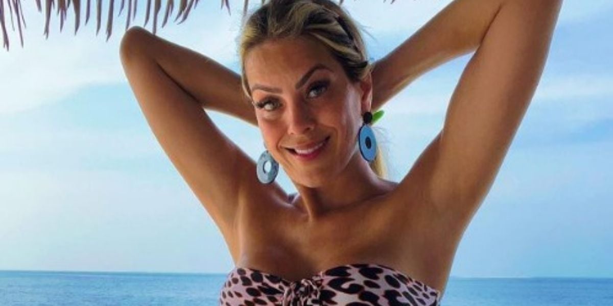 http://tvfoco.uai.com.br/wp-content/uploads/2015/05/Daniela-Mercury.jpg