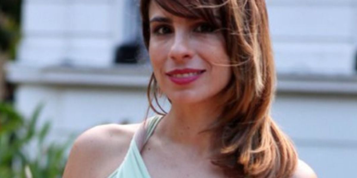 http://tvfoco.uai.com.br/wp-content/uploads/2015/05/Daniela-Mercury.jpg