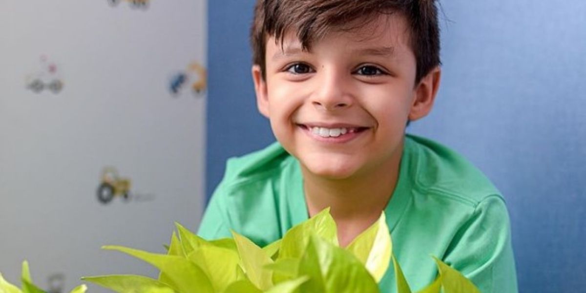 filho do Cristiano Araújo está ficando cada dia mais parecido com o pai - Foto: Reprodução Instagram