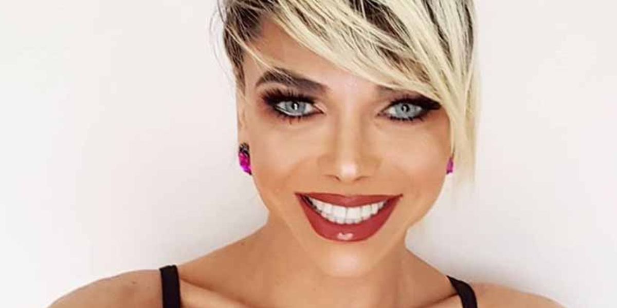 http://tvfoco.uai.com.br/wp-content/uploads/2015/05/Daniela-Mercury.jpg