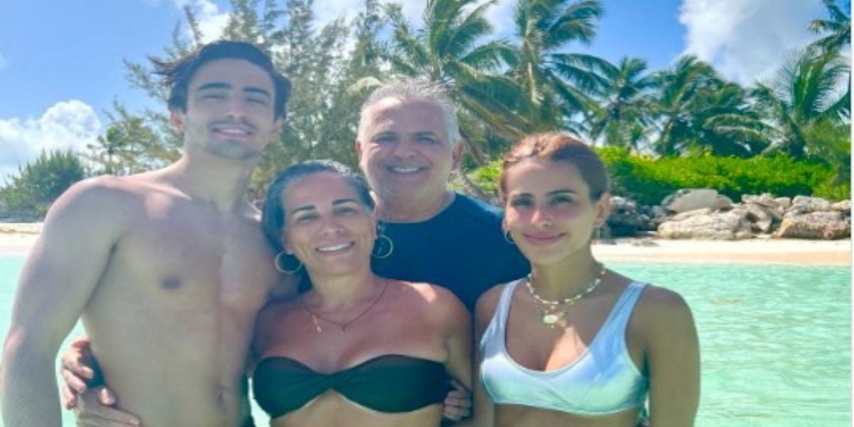 Gloria Pires, Orlando Morais e os filhos Bento Morais e Ana Morais - Reprodução Instagram