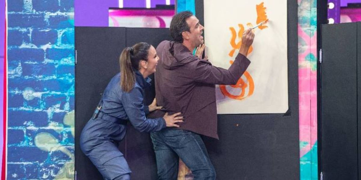 http://tvfoco.uai.com.br/wp-content/uploads/2015/05/Daniela-Mercury.jpg