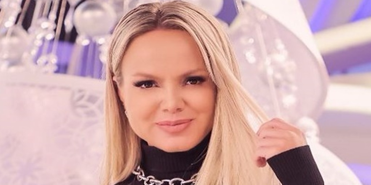 http://tvfoco.uai.com.br/wp-content/uploads/2015/05/Daniela-Mercury.jpg