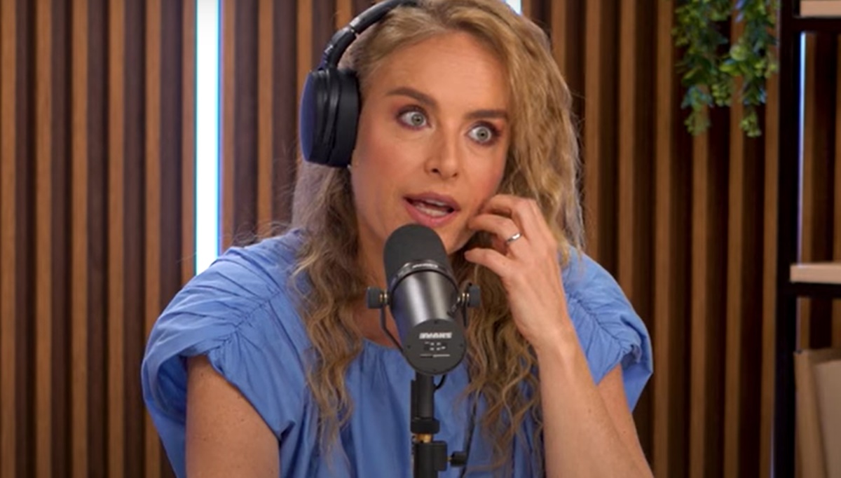 http://tvfoco.uai.com.br/wp-content/uploads/2015/05/Daniela-Mercury.jpg