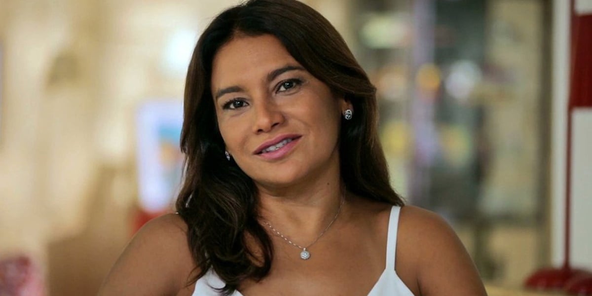 http://tvfoco.uai.com.br/wp-content/uploads/2015/05/Daniela-Mercury.jpg