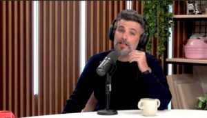 Bruno Gagliasso participou do podcast de Giovanna Ewbank e Fernanda Paes Leme (Foto: Reprodução)