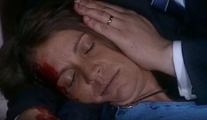 Joana (Tássia Camargo) ficará à beira da morte em O Cravo e a Rosa (Foto: Reprodução/ Globo)