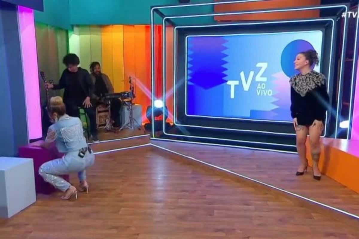 http://tvfoco.uai.com.br/wp-content/uploads/2015/05/Daniela-Mercury.jpg