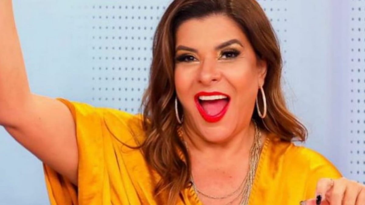 http://tvfoco.uai.com.br/wp-content/uploads/2015/05/Daniela-Mercury.jpg