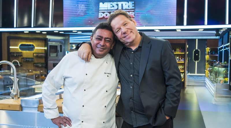 Claude Troisgros e Batista no comando do Mestres do Sabor- Foto: Divulgação/Globo