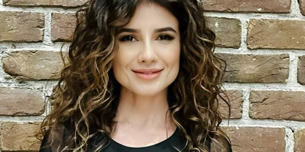 http://tvfoco.uai.com.br/wp-content/uploads/2015/05/Daniela-Mercury.jpg