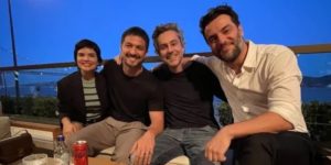 Parte do elenco de Travessia em encontro em Portugal (Foto: Reprodução)