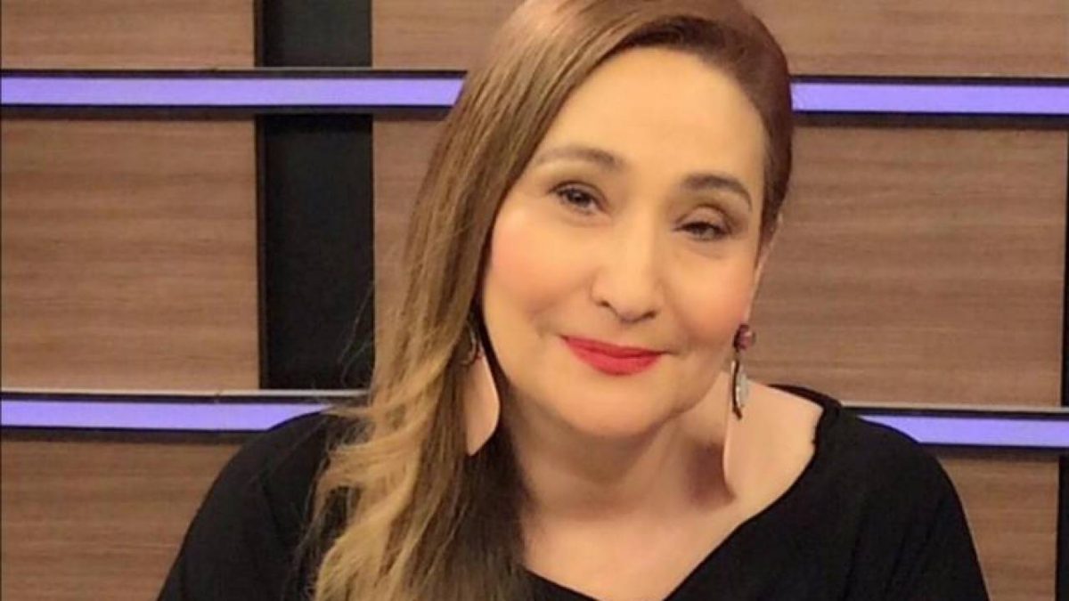 http://tvfoco.uai.com.br/wp-content/uploads/2015/05/Daniela-Mercury.jpg
