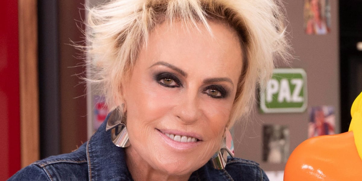 http://tvfoco.uai.com.br/wp-content/uploads/2015/05/Daniela-Mercury.jpg