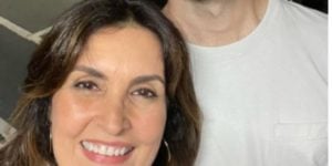 Fátima Bernardes divulga foto com filho que mora fora do Brasil e beleza do rapaz impressiona: 