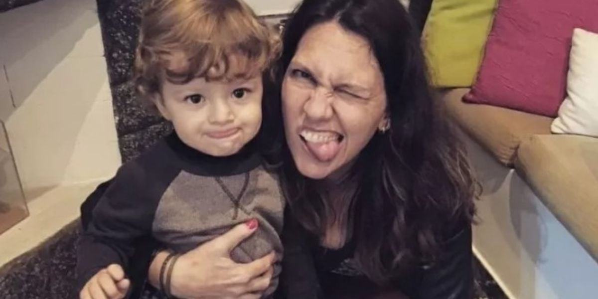Marido de Sandy, Lucas Lima posta foto rara do rosto de Theo após morte de madrinha do filho - Reprodução