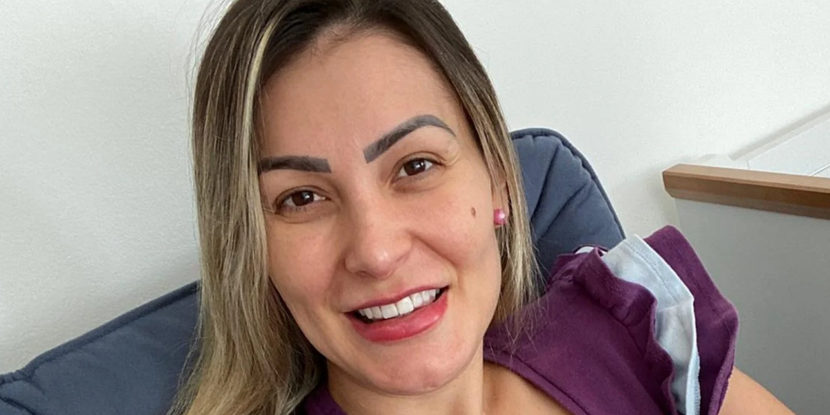 http://tvfoco.uai.com.br/wp-content/uploads/2015/05/Daniela-Mercury.jpg