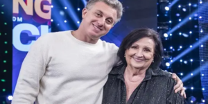 Déa Lúcia é sucesso no 