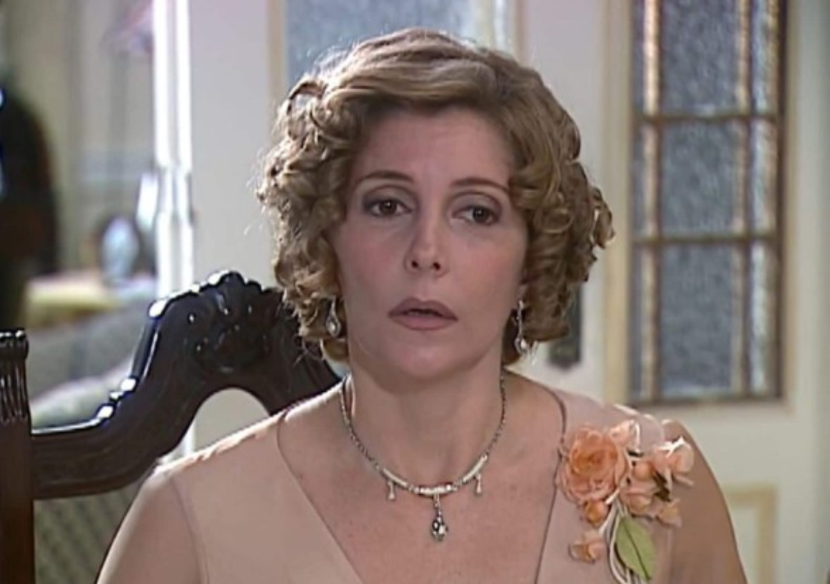 http://tvfoco.uai.com.br/wp-content/uploads/2015/05/Daniela-Mercury.jpg