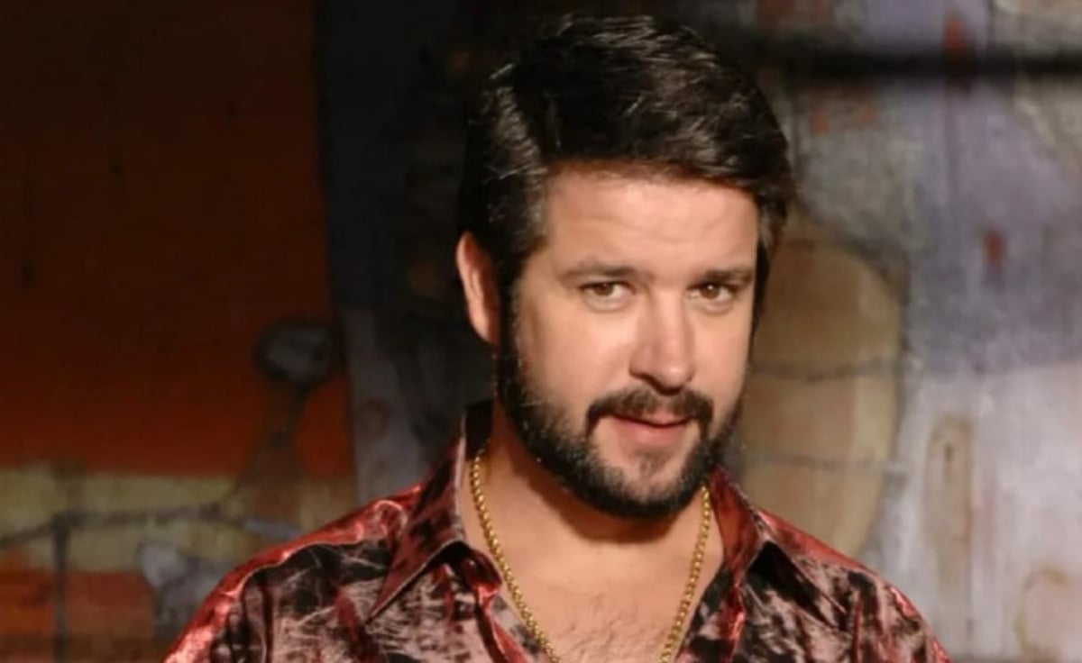 http://tvfoco.uai.com.br/wp-content/uploads/2015/05/Daniela-Mercury.jpg