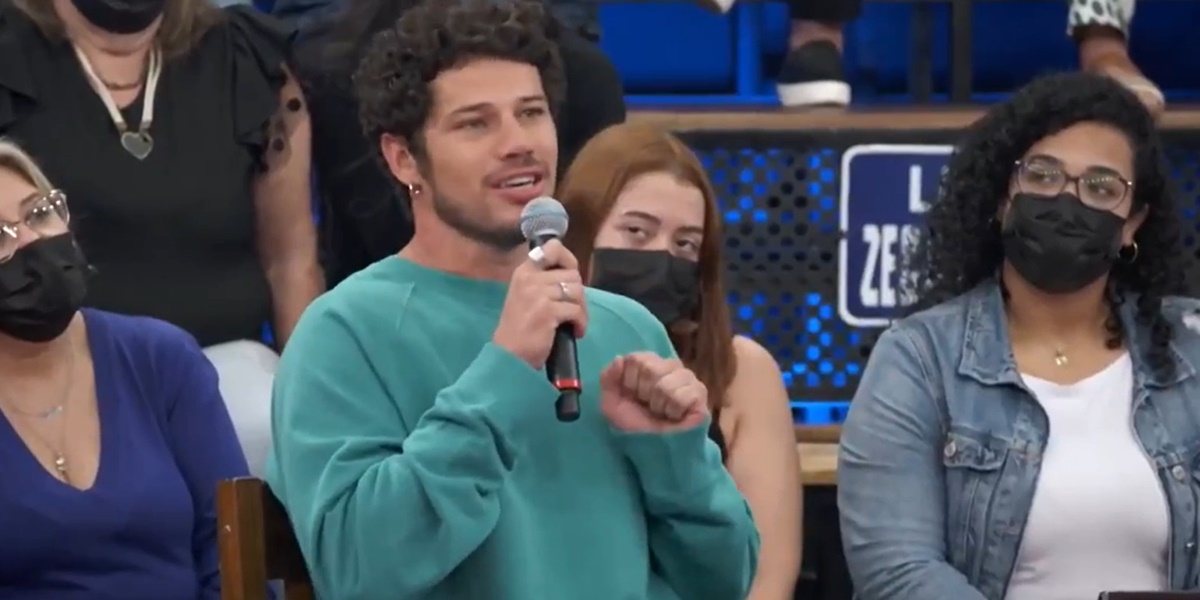 http://tvfoco.uai.com.br/wp-content/uploads/2015/05/Daniela-Mercury.jpg
