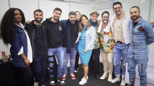 Thales Bretas posou com famosos e Silva, seu suposto affair (Foto: Reprodução)