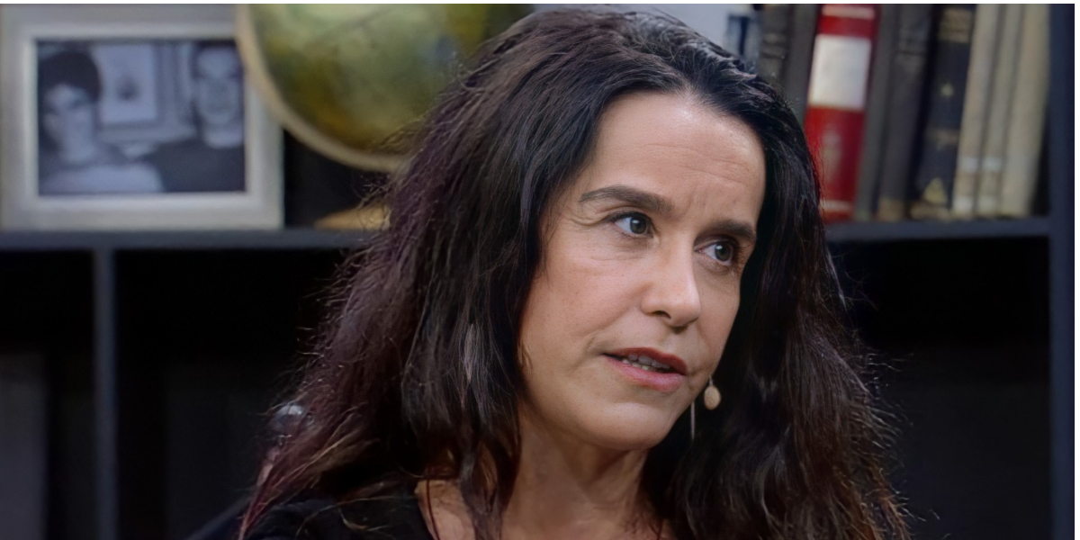 http://tvfoco.uai.com.br/wp-content/uploads/2015/05/Daniela-Mercury.jpg