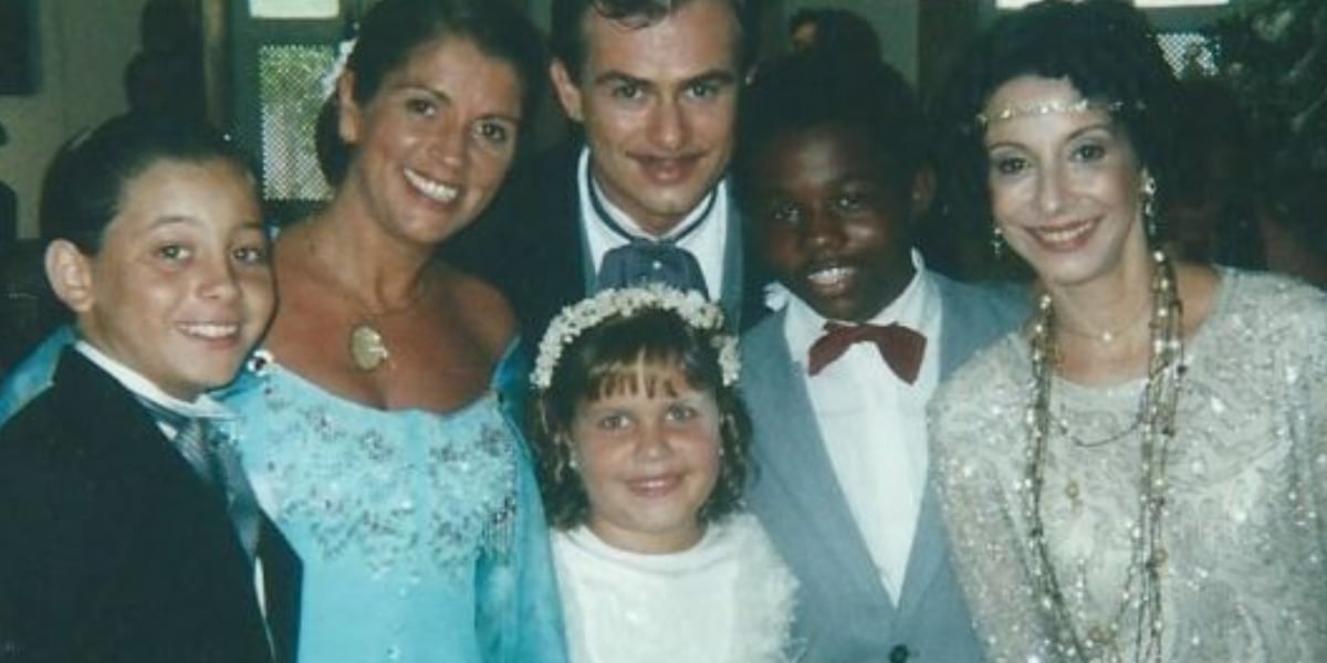 http://tvfoco.uai.com.br/wp-content/uploads/2015/05/Daniela-Mercury.jpg
