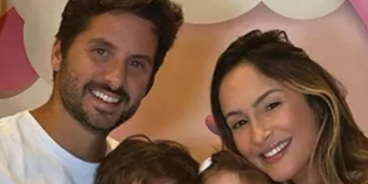 http://tvfoco.uai.com.br/wp-content/uploads/2015/05/Daniela-Mercury.jpg