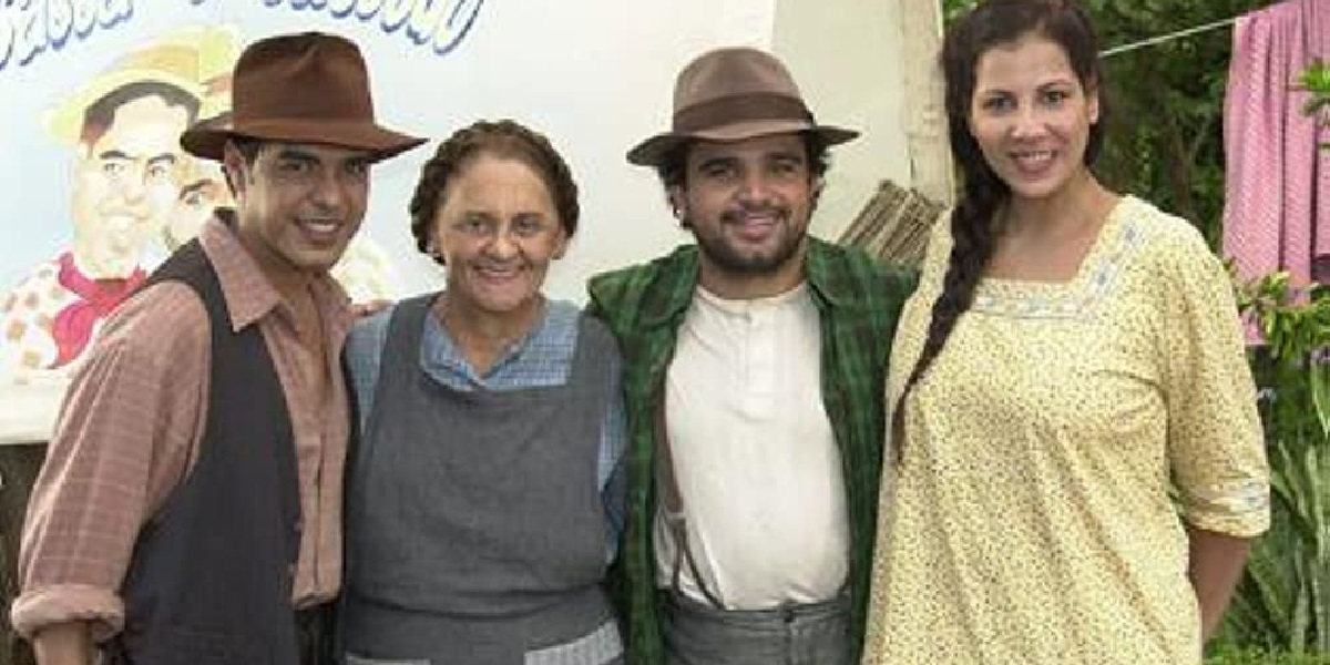 Luciano e Zezé ao lado de Carla Daniel (Foto: Divulgação)