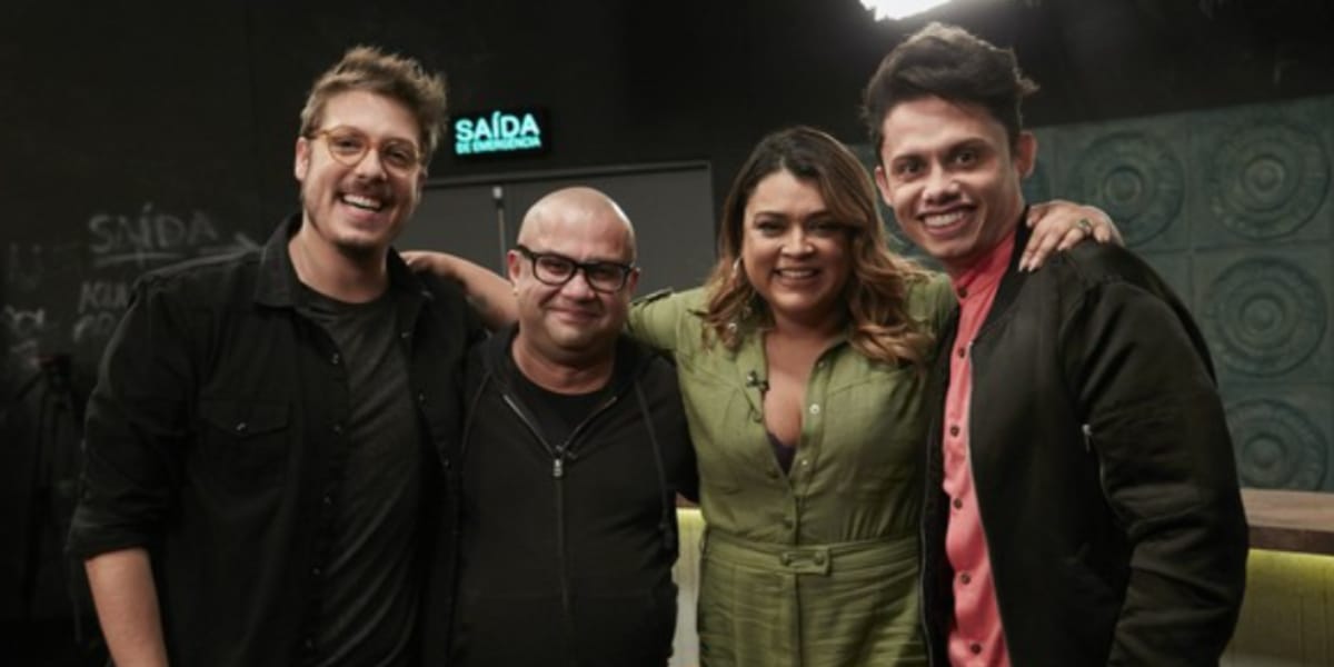 O ator Silvero Pereira no programa de entrevista de Fábio Porchat (Foto: Gshow)