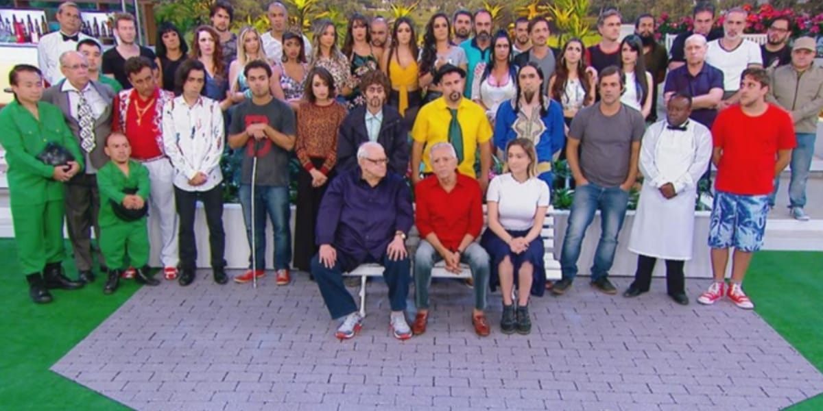 http://tvfoco.uai.com.br/wp-content/uploads/2015/05/Daniela-Mercury.jpg