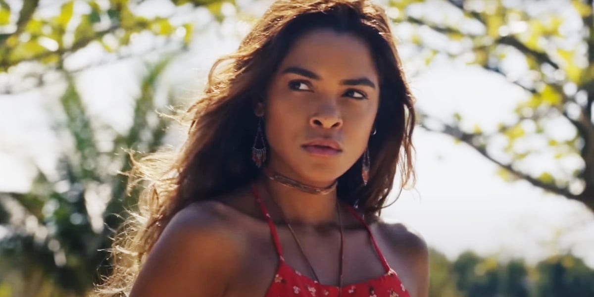 Brisa é a protagonista de Travessia (Foto: Reprodução/Globo)