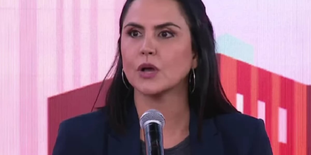 http://tvfoco.uai.com.br/wp-content/uploads/2015/05/Daniela-Mercury.jpg