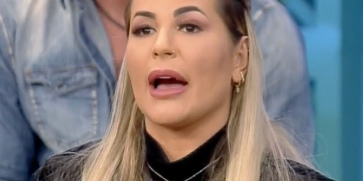 http://tvfoco.uai.com.br/wp-content/uploads/2015/05/Daniela-Mercury.jpg