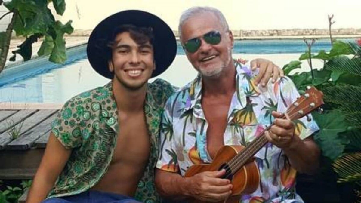 http://tvfoco.uai.com.br/wp-content/uploads/2015/05/Daniela-Mercury.jpg
