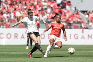 Corinthians e Internacional disputam taça do Brasileirão Feminino. Crédito da foto: Cris Mattos/ Staff Images Woman/ CBF