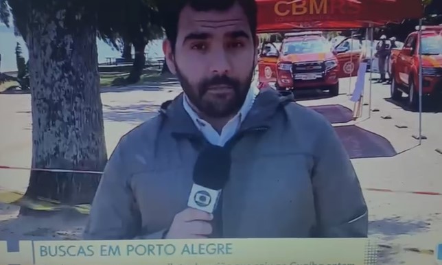 Jornalista César Tralli traz notícias ao vivo sobre queda de avião de pequeno porte - Foto: Reprodução Globo
