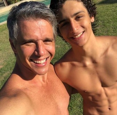 Pedro Garcia, filho mais velho de Márcio Garcia, tem beleza de cair o queixo e chama atenção - Foto: Reprodução Instagram