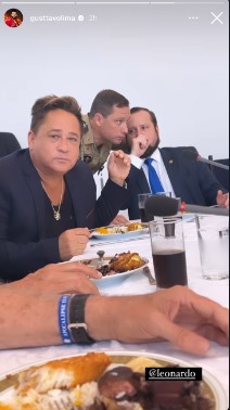 Em almoço com presidente Jair Bolsonaro, Gusttavo Lima questionada de Leonardo já passou fome - Foto Reprodução Instagram Em almoço com presidente Jair Bolsonaro, Gusttavo Lima questionada de Leonardo já passou fome - Foto Reprodução Instagram
